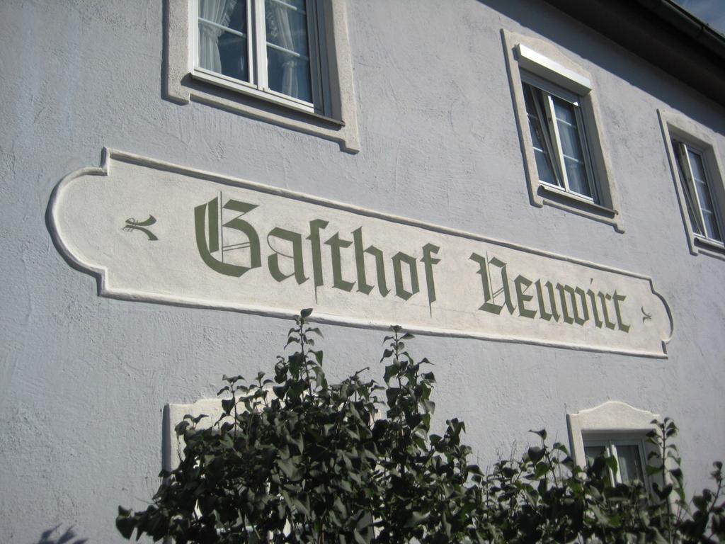 Hotel Neuwirt Hallbergmoos Zewnętrze zdjęcie
