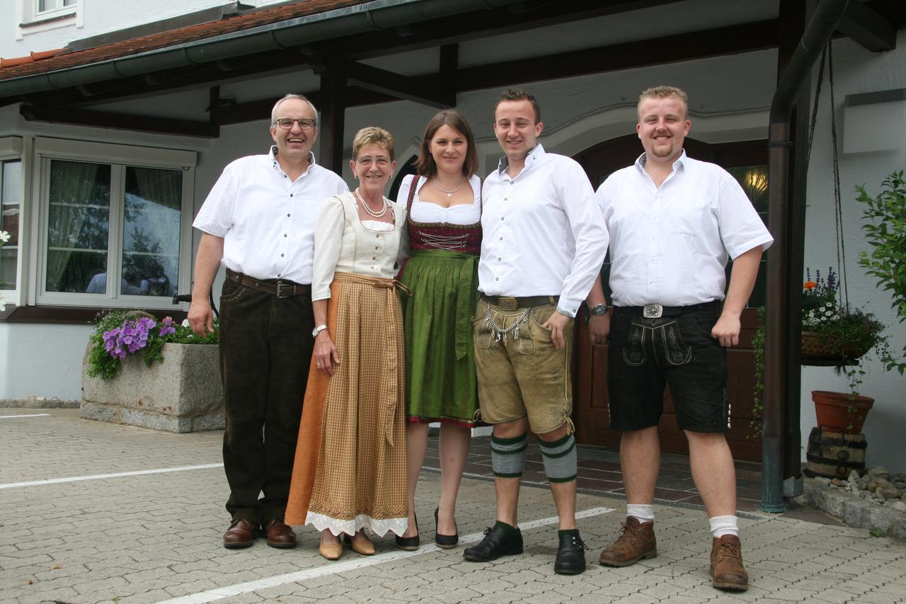 Hotel Neuwirt Hallbergmoos Zewnętrze zdjęcie